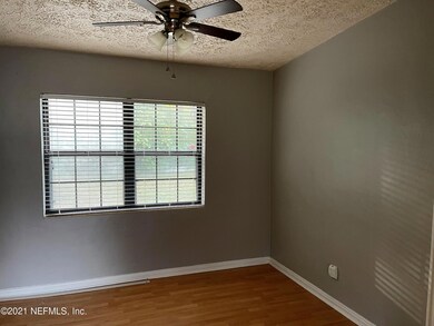 2916 Kent Rd, Jacksonville, FL 32216 - photo 7