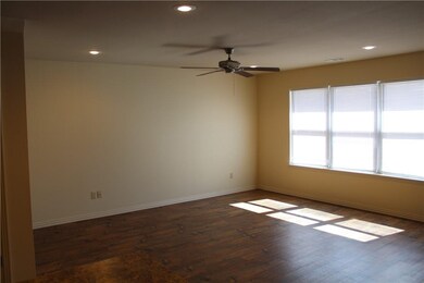 311 and 313 E Thurman St unit 1-5, Prairie Grove, AR 72753 - photo 3