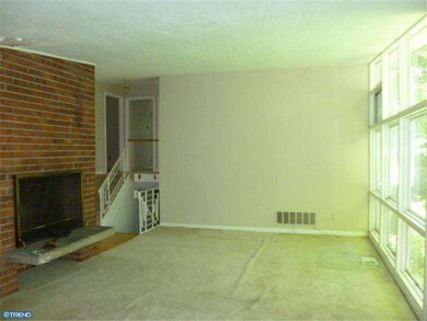 4102 Fountain Green Rd, Lafayette Hill, PA 19444 - photo 3