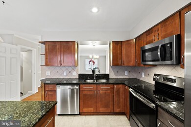 7063 Gresham Ct W, Frederick, MD 21703 - photo 5