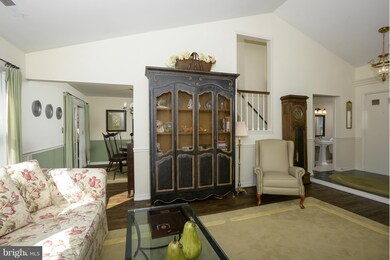 1864 Harcourt Ave, Crofton, MD 21114 - photo 3