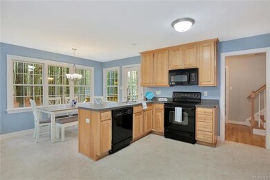 Eat-in Kitchen. All appliances convey.