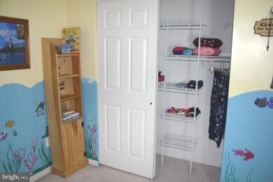 4540 Hillside Rd, Reading, PA 19606 - photo 3