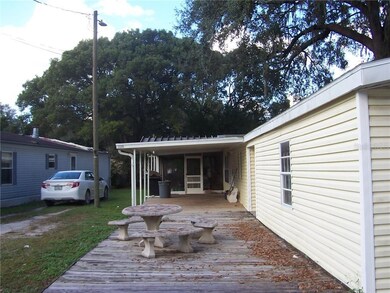 39208 Lizabeth Cir, Zephyrhills, FL 33542 - photo 3