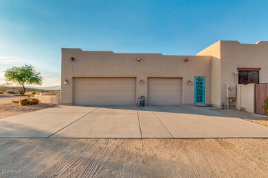 3 Car Garage