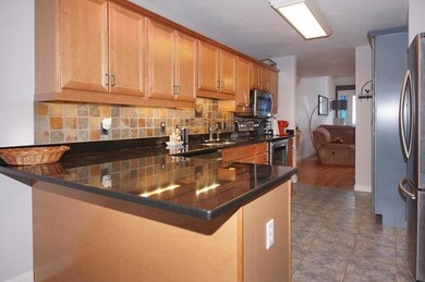 55 Lebeaux Dr unit 55, Shrewsbury, MA 01545 - photo 3