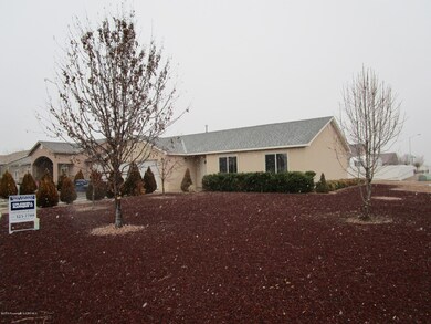 Front of Home & Landscaping