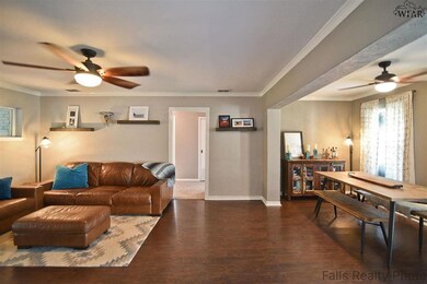 1577 Carol Ln, Wichita Falls, TX 76302 - photo 7