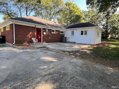 5505 Maurane Dr, Fort Wayne, IN 46804 - photo 4