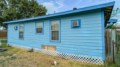 3915 Mount Pleasant St, Houston, TX 77021 - photo 6