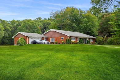 41 Essex St, Wenham, MA 01984 - photo 2