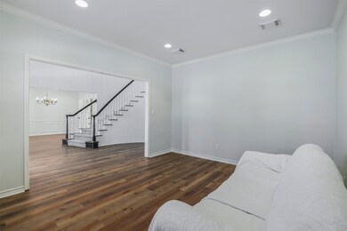 706 Stonecreek Cir, Friendswood, TX 77546 - photo 3