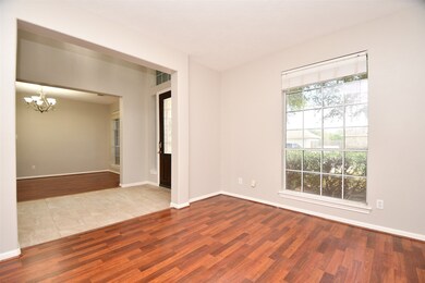 8319 Bending Branch Ln, Cypress, TX 77433 - photo 4