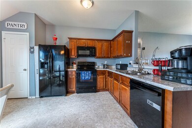 1381 General Fagan Dr, Prairie Grove, AR 72753 - photo 3