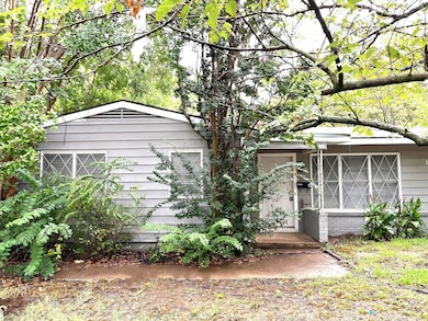 128 Vandenburg Dr unit A, Denison, TX 75020 - photo 2