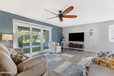 10114 W Candlewood Dr-8