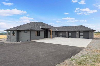 6957 E Big Meadows Rd, Chattaroy, WA 99003 - photo 5