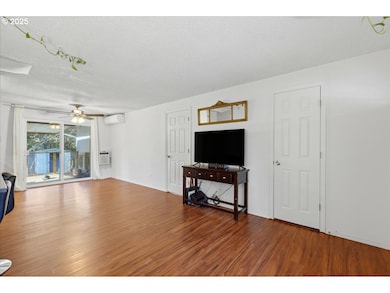 6155 SW Shannon Ct, Beaverton, OR 97008 - photo 6