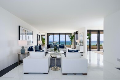 LIVING ROOM-2