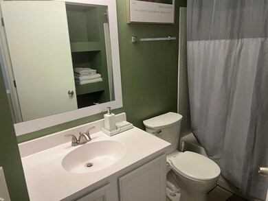 7296 Candlestone Dr, Reynoldsburg, OH 43068 - photo 4