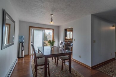 139 Poplar St, Manchester, NH 03104 - photo 6