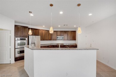 EXTRA LARGE Kitchen Island with decorative pot lig