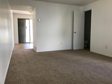 2000 Brookhurst St unit 21, Medford, OR 97504 - photo 4