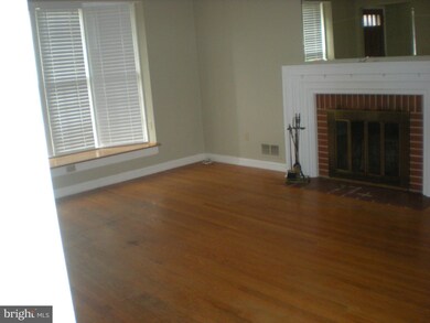 1104 Tanley Rd, Silver Spring, MD 20904 - photo 3