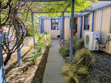 3514 Anderson Ave SE unit C, Albuquerque, NM 87106 - photo 2