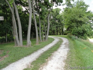 2143 Illinois 78, Jacksonville, IL 62650 - photo 2