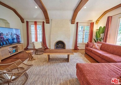 1522 Pandora Ave, Los Angeles, CA 90024 - photo 3