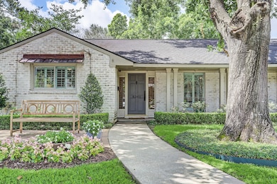 6261 Ella Lee Ln, Houston, TX 77057 - photo 3