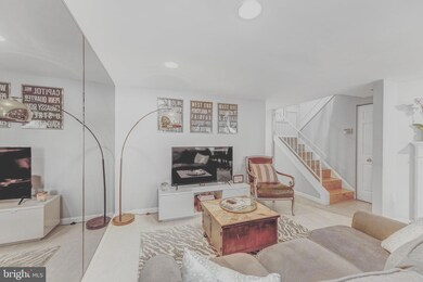 1124 25th St NW unit T4, Washington, DC 20037 - photo 7