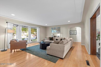 2010 Summitview Ave, Yakima, WA 98902 - photo 7