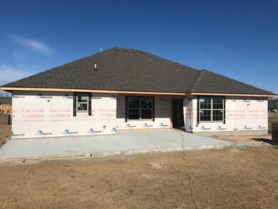 913 Red Oak St, Elkins, AR 72727 - photo 2