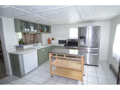 339 S Humbolt St, Canyon City, OR 97820 - photo 6