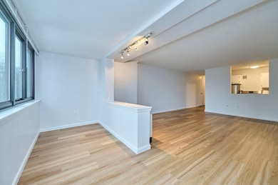 Hawthorne Place Condominium unit 6G, Boston, MA 02114 - photo 5