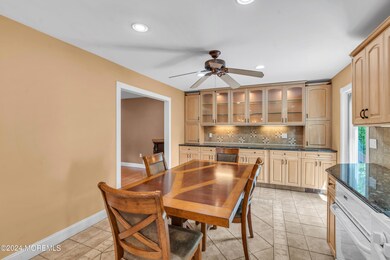 27 Paul Ave, Eatontown, NJ 07724 - photo 6