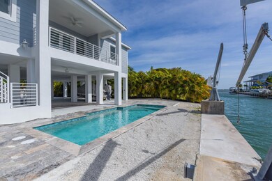 005-23076TarponLane-SummerlandKey-FL-330