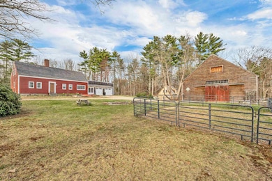 223 Silver St, Middleton, NH 03887 - photo 3