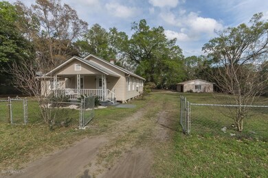 5823 Firestone Rd, Jacksonville, FL 32244 - photo 4