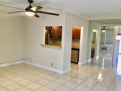 135 Fanshaw D unit 135, Boca Raton, FL 33434 - photo 3