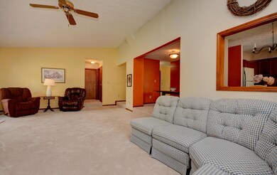 Living Room (2)