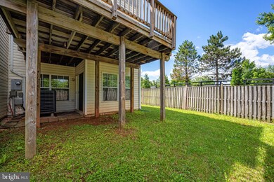 8172 Rainwater Cir, Manassas, VA 20111 - photo 5