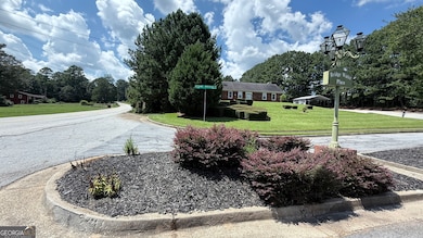 1401 Stone Bridge Ln SW, Conyers, GA 30094 - photo 5