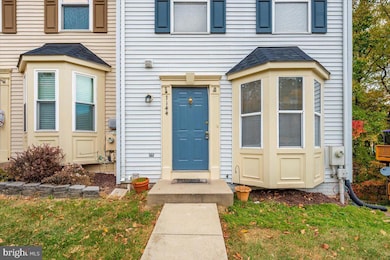 1144 Kelfield Dr, Halethorpe, MD 21227 - photo 3