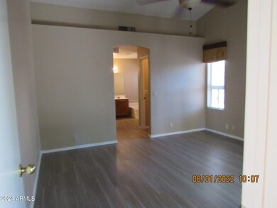 2590 W Ironwood Dr unit 2, Chandler, AZ 85224 - photo 7