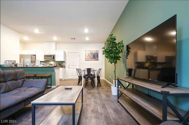 7484 Mountain Ledge St, Las Vegas, NV 89139 - photo 2