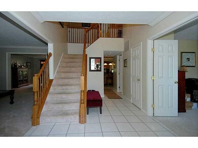 Entry/Foyer.
