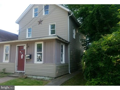 12 Pearl St, Penns Grove, NJ 08069 - photo 2